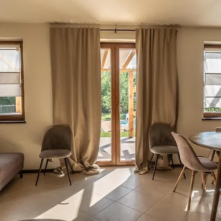 Dom Mazurski Z Basenem