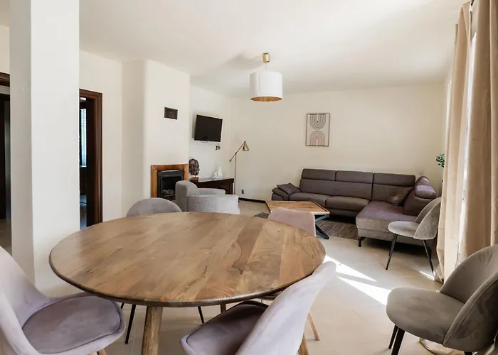 Dom Mazurski Z Basenem Holiday home *